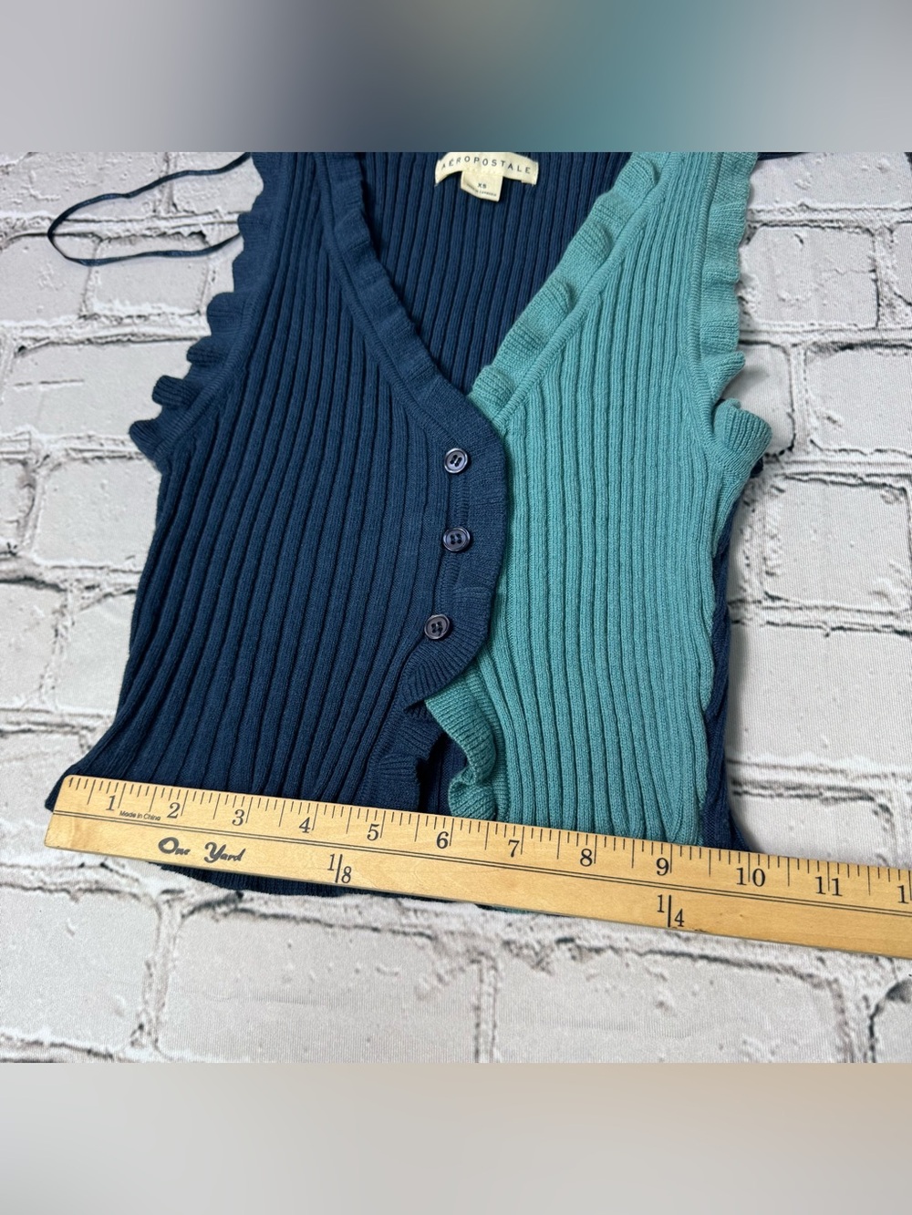 Aeropostale Colorblocked Ruffle Button-Up Ribbed Knit Cropped Tank Top Size XS - Picture 7 of 9